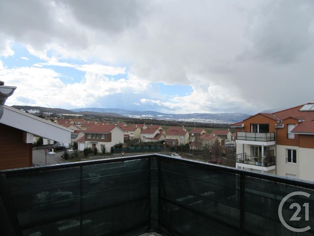 Appartement F2 à louer VIRY