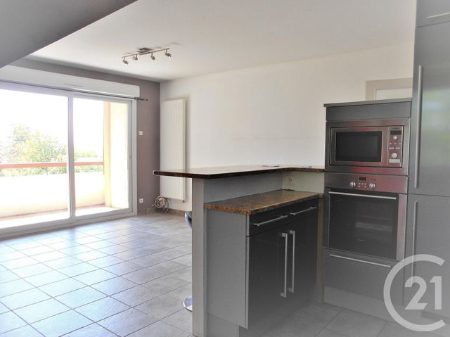 Appartement T3 à louer CHEVRY