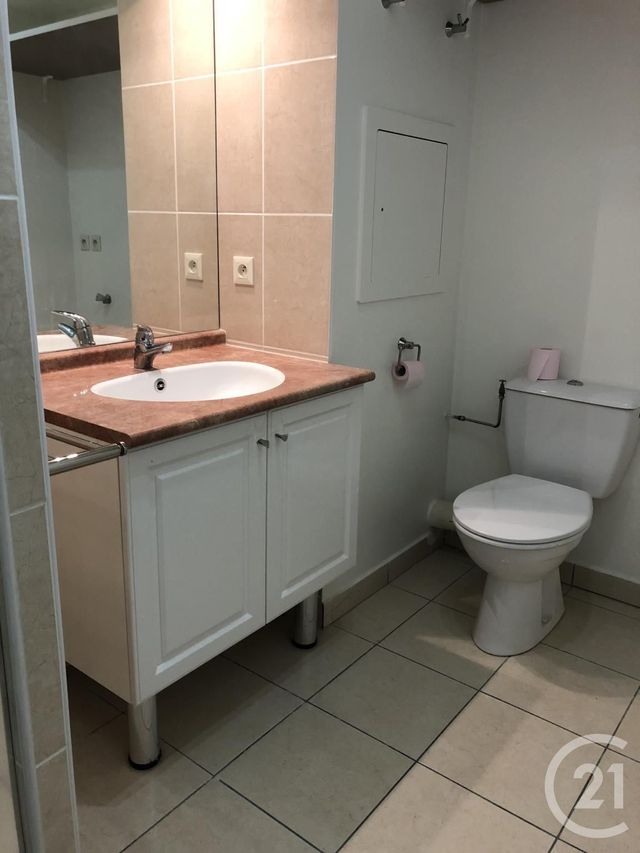 Appartement Studio à vendre - 1 pièce - 32.9 m2 - AMBILLY - 74 - RHONE-ALPES - Century 21 Adl Genevois