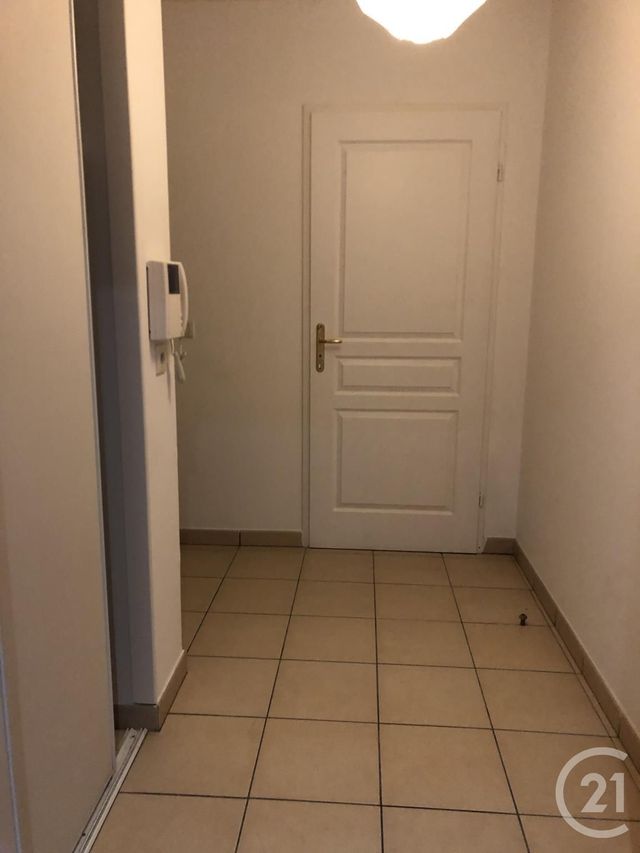 Appartement Studio à vendre - 1 pièce - 32.9 m2 - AMBILLY - 74 - RHONE-ALPES - Century 21 Adl Genevois