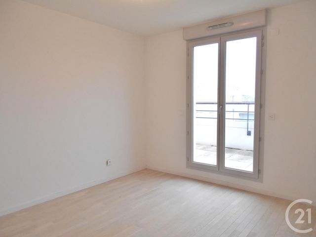 Afficher la photo en grand Appartement F4 à vendre - 4 pièces - 87.31 m2 - FERNEY VOLTAIRE - 01 - RHONE-ALPES - Century 21 Adl Genevois