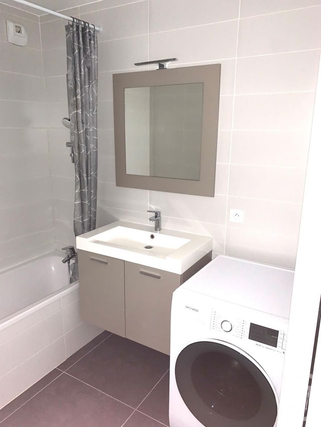 Appartement à vendre - 3 pièces - 68.23 m2 - ANNEMASSE - 74 - RHONE-ALPES - Century 21 Adl Genevois