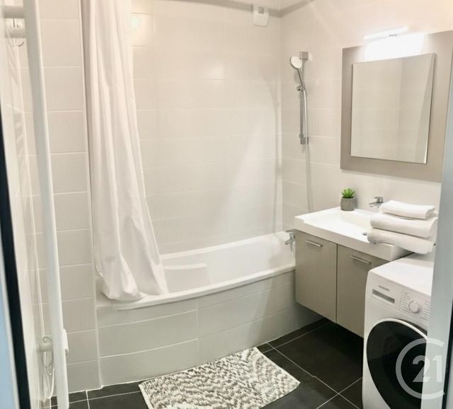 Appartement à vendre - 3 pièces - 68.23 m2 - ANNEMASSE - 74 - RHONE-ALPES - Century 21 Adl Genevois