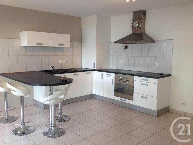 Appartement F2 à louer CRANVES SALES