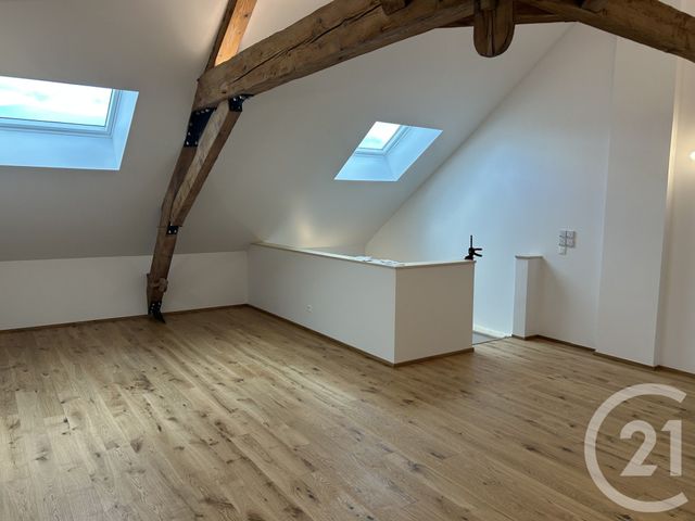 Appartement F3 bis à louer - 5 pièces - 148.04 m2 - PERON - 01 - RHONE-ALPES - Century 21 Adl Genevois