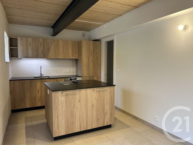 Appartement F3 bis à louer - 5 pièces - 148.04 m2 - PERON - 01 - RHONE-ALPES - Century 21 Adl Genevois