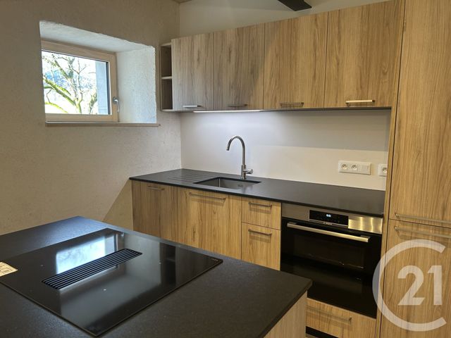 Appartement F3 bis à louer - 5 pièces - 148.04 m2 - PERON - 01 - RHONE-ALPES - Century 21 Adl Genevois