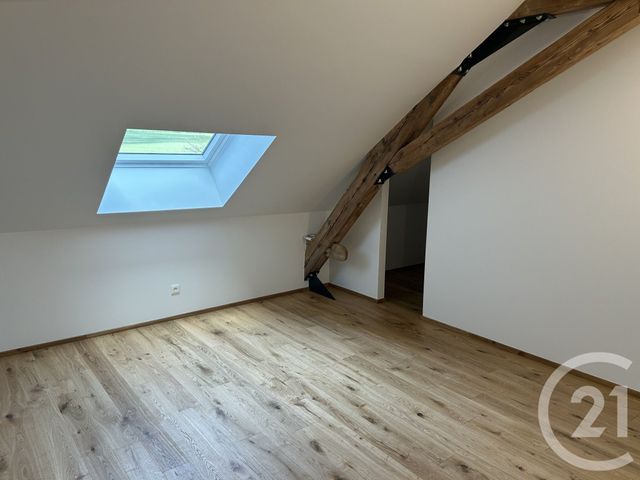 Appartement F3 bis à louer - 5 pièces - 148.04 m2 - PERON - 01 - RHONE-ALPES - Century 21 Adl Genevois