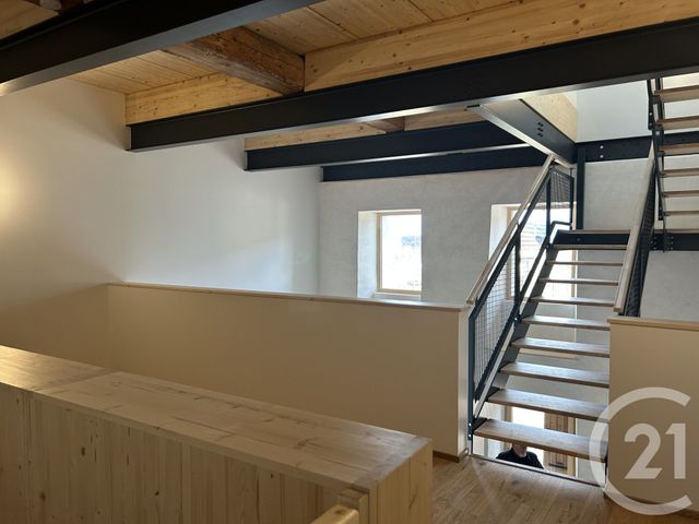 Appartement F3 bis à louer - 5 pièces - 148.04 m2 - PERON - 01 - RHONE-ALPES - Century 21 Adl Genevois