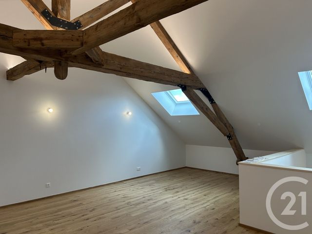 Appartement F3 bis à louer - 5 pièces - 148.04 m2 - PERON - 01 - RHONE-ALPES - Century 21 Adl Genevois