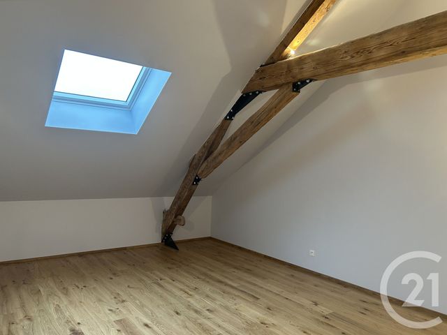 Appartement F3 bis à louer - 3 pièces - 108.38 m2 - PERON - 01 - RHONE-ALPES - Century 21 Adl Genevois