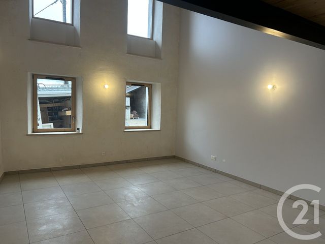 Appartement F3 bis à louer - 3 pièces - 108.38 m2 - PERON - 01 - RHONE-ALPES - Century 21 Adl Genevois