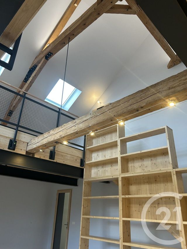 Appartement F2 bis à louer - 3 pièces - 95.72 m2 - PERON - 01 - RHONE-ALPES - Century 21 Adl Genevois