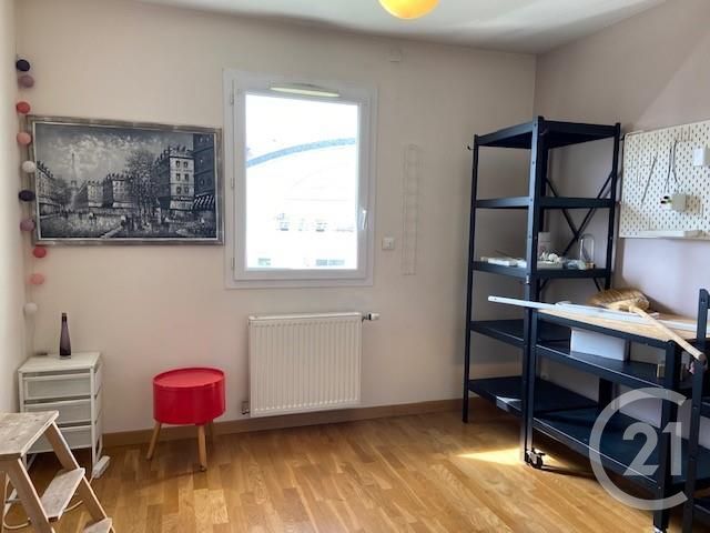 Appartement Duplex à louer - 6 pièces - 155.12 m2 - FERNEY VOLTAIRE - 01 - RHONE-ALPES - Century 21 Adl Genevois