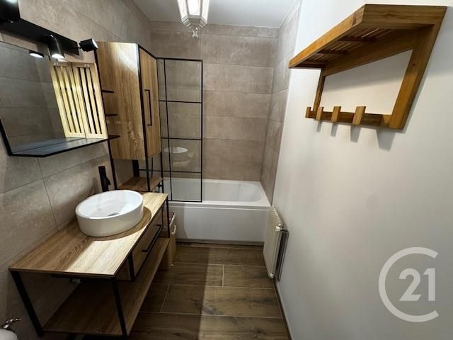 Appartement F1 à louer - 1 pièce - 31.87 m2 - ANNEMASSE - 74 - RHONE-ALPES - Century 21 Adl Genevois