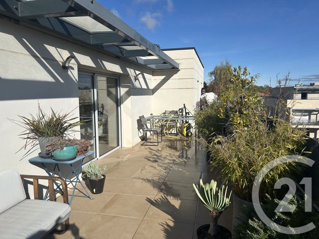 Appartement F4 à louer - 4 pièces - 126.45 m2 - ORNEX - 01 - RHONE-ALPES - Century 21 Adl Genevois