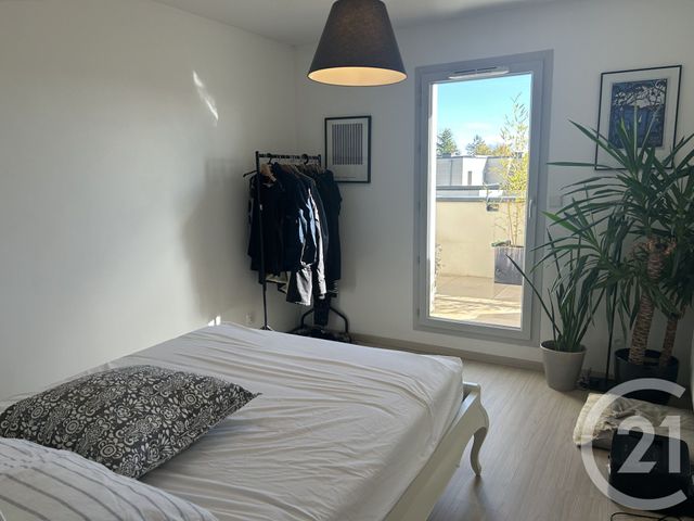 Appartement F4 à louer - 4 pièces - 126.45 m2 - ORNEX - 01 - RHONE-ALPES - Century 21 Adl Genevois