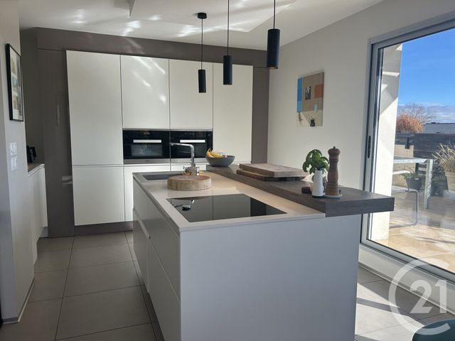 Appartement F4 à louer - 4 pièces - 126.45 m2 - ORNEX - 01 - RHONE-ALPES - Century 21 Adl Genevois