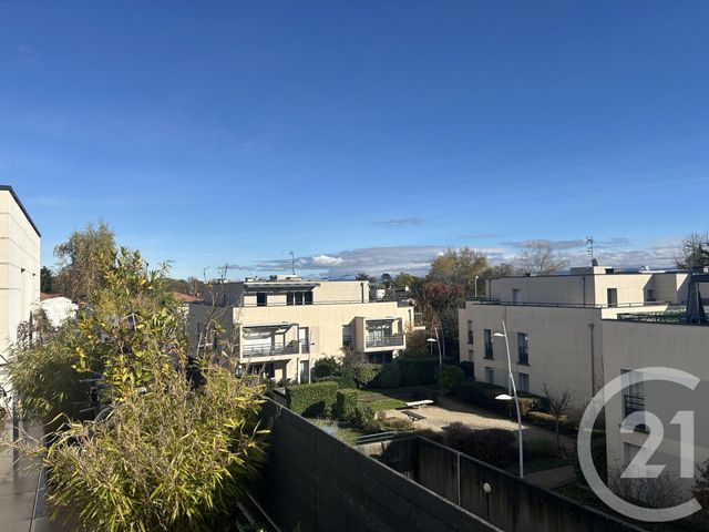 Appartement F4 à louer - 4 pièces - 126.45 m2 - ORNEX - 01 - RHONE-ALPES - Century 21 Adl Genevois