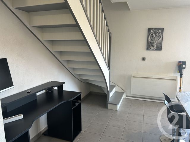 Afficher la photo en grand Appartement F3 à louer - 3 pièces - 65.7 m2 - THOIRY - 01 - RHONE-ALPES - Century 21 Adl Genevois