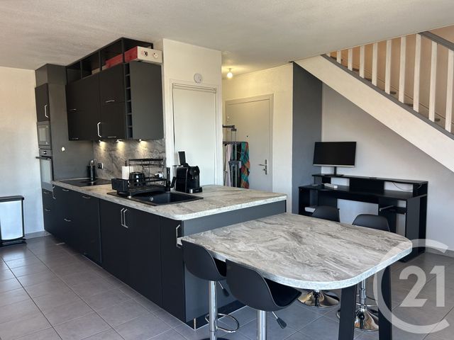 Appartement F3 à louer THOIRY