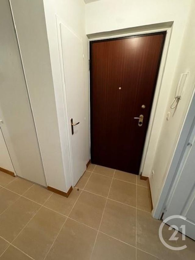 Appartement F3 à vendre - 3 pièces - 83.15 m2 - FERNEY VOLTAIRE - 01 - RHONE-ALPES - Century 21 Adl Genevois