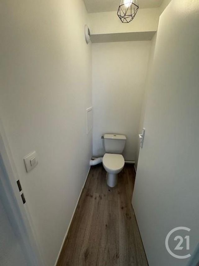 Afficher la photo en grand Appartement F1 bis à louer - 2 pièces - 37.72 m2 - ANNEMASSE - 74 - RHONE-ALPES - Century 21 Adl Genevois