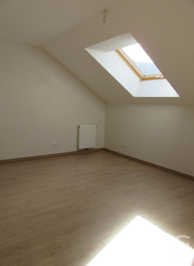 Appartement F4 à louer - 4 pièces - 79.94 m2 - BEAUMONT - 74 - RHONE-ALPES - Century 21 Adl Genevois