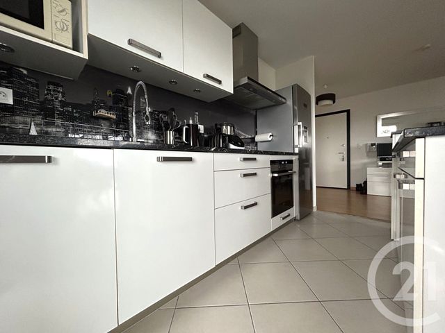 Appartement F3 à louer - 3 pièces - 77.29 m2 - ST JULIEN EN GENEVOIS - 74 - RHONE-ALPES - Century 21 Adl Genevois