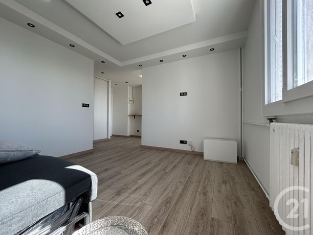 Appartement T1 à louer - 1 pièce - 27.32 m2 - ANNEMASSE - 74 - RHONE-ALPES - Century 21 Adl Genevois