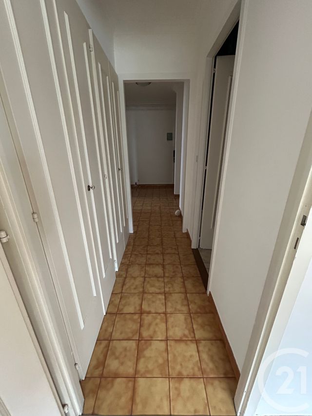 Appartement F2 à louer - 2 pièces - 67.39 m2 - ANNEMASSE - 74 - RHONE-ALPES - Century 21 Adl Genevois