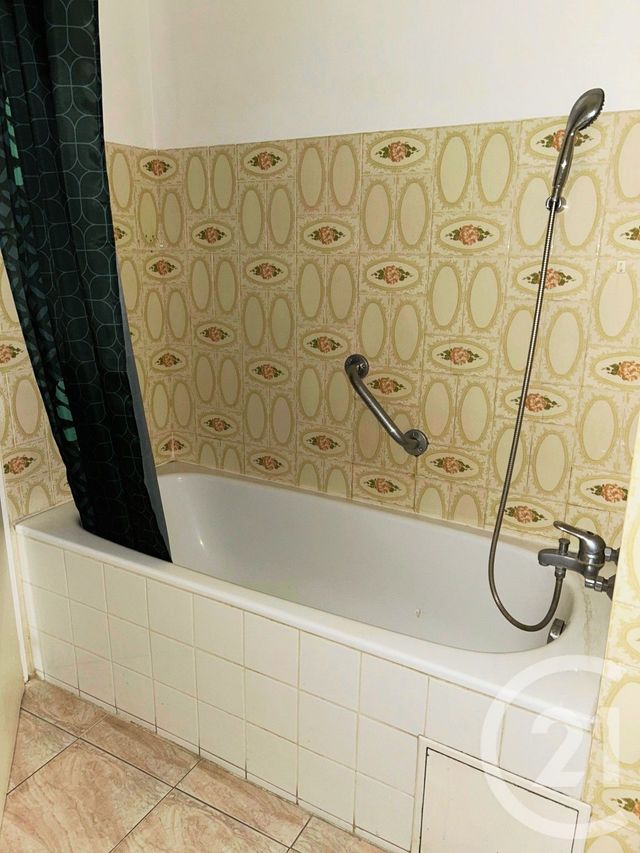 Appartement F2 à louer - 2 pièces - 67.39 m2 - ANNEMASSE - 74 - RHONE-ALPES - Century 21 Adl Genevois