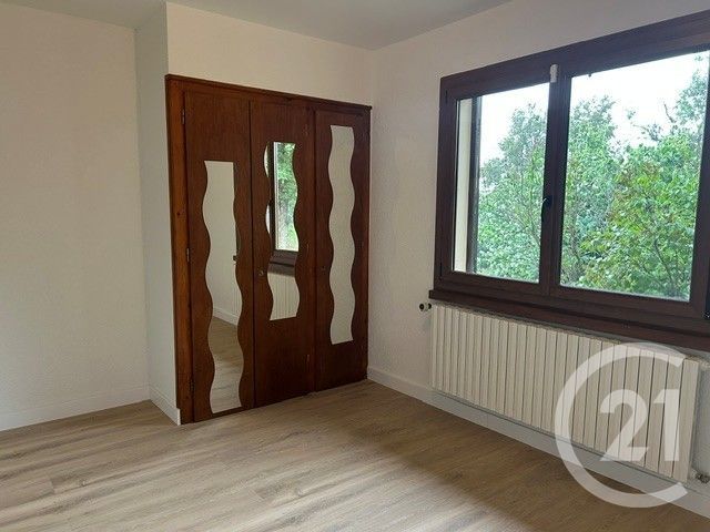 maison à louer - 8 pièces - 163.03 m2 - COLLONGES - 01 - RHONE-ALPES - Century 21 Adl Genevois