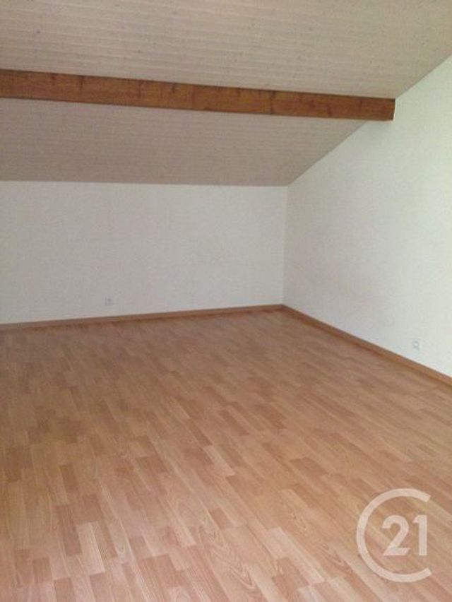 maison à louer - 8 pièces - 163.03 m2 - COLLONGES - 01 - RHONE-ALPES - Century 21 Adl Genevois