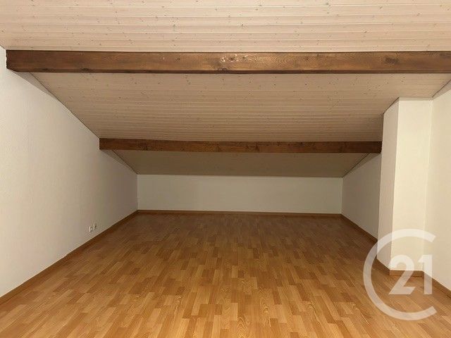 maison à louer - 8 pièces - 163.03 m2 - COLLONGES - 01 - RHONE-ALPES - Century 21 Adl Genevois