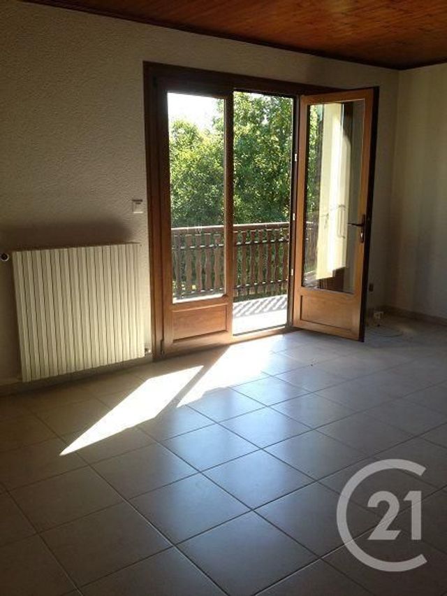 maison à louer - 8 pièces - 163.03 m2 - COLLONGES - 01 - RHONE-ALPES - Century 21 Adl Genevois