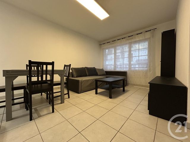 Appartement F2 à louer - 2 pièces - 42.4 m2 - VALLEIRY - 74 - RHONE-ALPES - Century 21 Adl Genevois