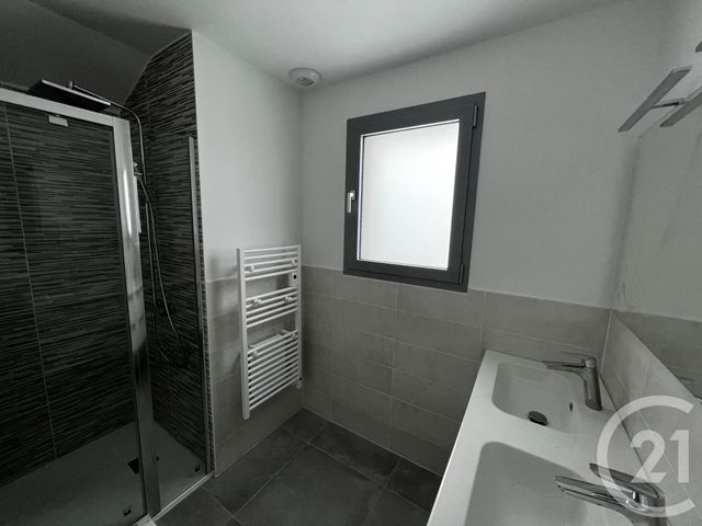 Appartement F3 à louer - 3 pièces - 64.19 m2 - BONS EN CHABLAIS - 74 - RHONE-ALPES - Century 21 Adl Genevois