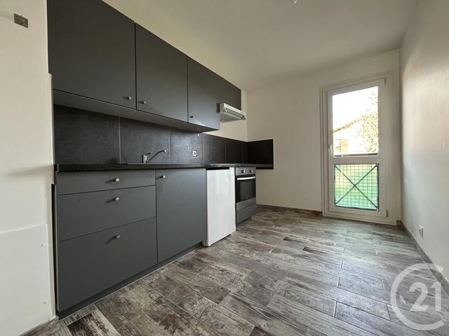 Appartement F2 à louer - 2 pièces - 52.12 m2 - VALLEIRY - 74 - RHONE-ALPES - Century 21 Adl Genevois