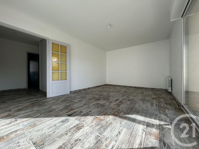 Appartement F2 à louer - 2 pièces - 52.12 m2 - VALLEIRY - 74 - RHONE-ALPES - Century 21 Adl Genevois