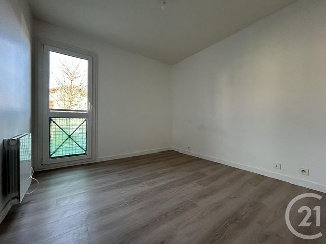 Appartement F2 à louer - 2 pièces - 52.12 m2 - VALLEIRY - 74 - RHONE-ALPES - Century 21 Adl Genevois