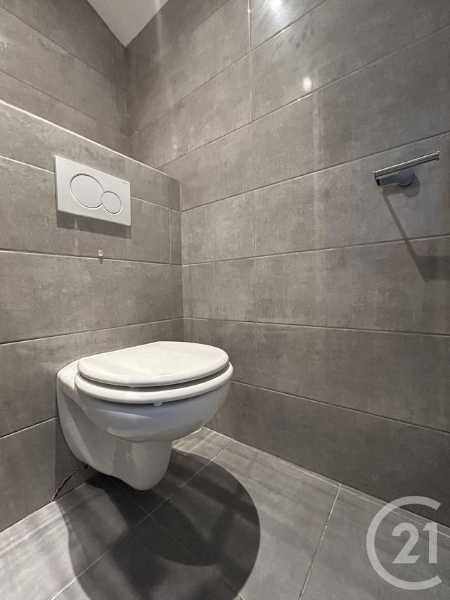 Appartement F1 à louer - 1 pièce - 19.6 m2 - ARCHAMPS - 74 - RHONE-ALPES - Century 21 Adl Genevois