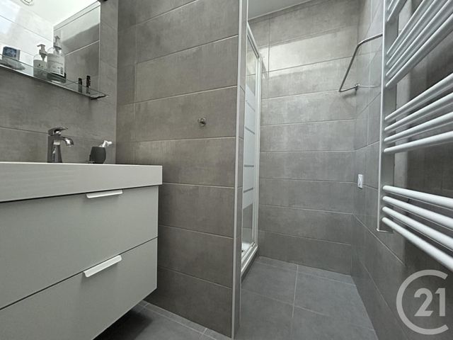 Appartement F1 à louer - 1 pièce - 19.6 m2 - ARCHAMPS - 74 - RHONE-ALPES - Century 21 Adl Genevois