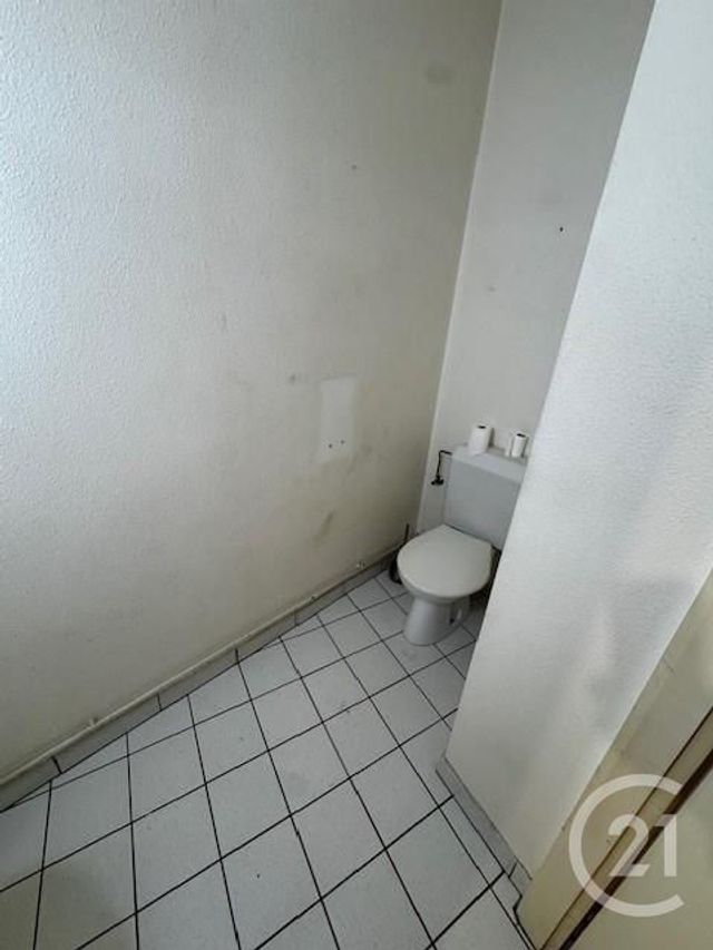 Appartement F5 à louer - 4 pièces - 87.0 m2 - ST JULIEN EN GENEVOIS - 74 - RHONE-ALPES - Century 21 Adl Genevois