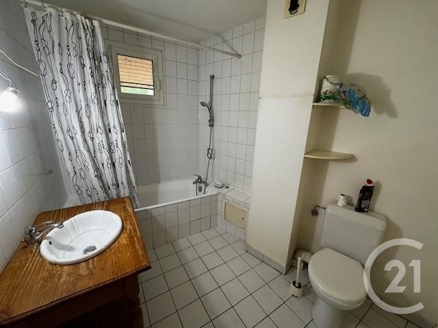 Appartement F5 à louer - 4 pièces - 87.0 m2 - ST JULIEN EN GENEVOIS - 74 - RHONE-ALPES - Century 21 Adl Genevois