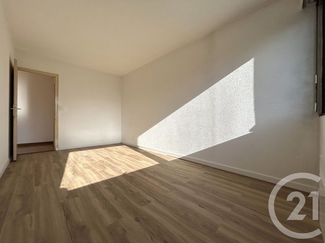 Appartement F2 à louer - 2 pièces - 50.99 m2 - ST JULIEN EN GENEVOIS - 74 - RHONE-ALPES - Century 21 Adl Genevois