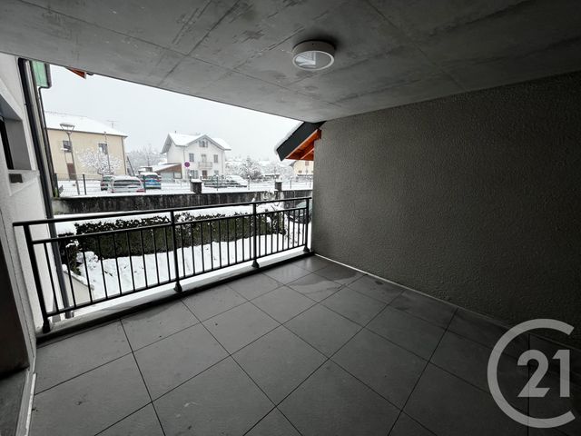 Appartement F4 à louer - 4 pièces - 75.71 m2 - BONS EN CHABLAIS - 74 - RHONE-ALPES - Century 21 Adl Genevois