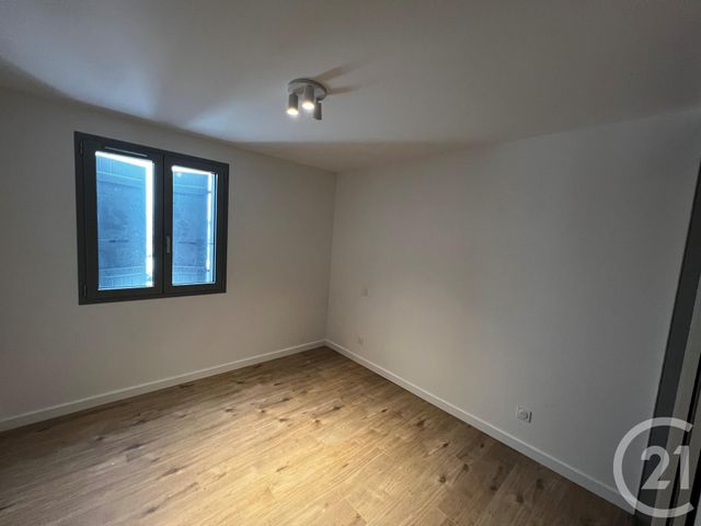 Appartement F4 à louer - 4 pièces - 75.71 m2 - BONS EN CHABLAIS - 74 - RHONE-ALPES - Century 21 Adl Genevois