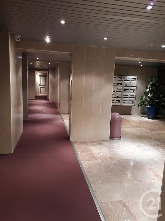 Appartement F1 à louer - 1 pièce - 28.35 m2 - GAILLARD - 74 - RHONE-ALPES - Century 21 Adl Genevois