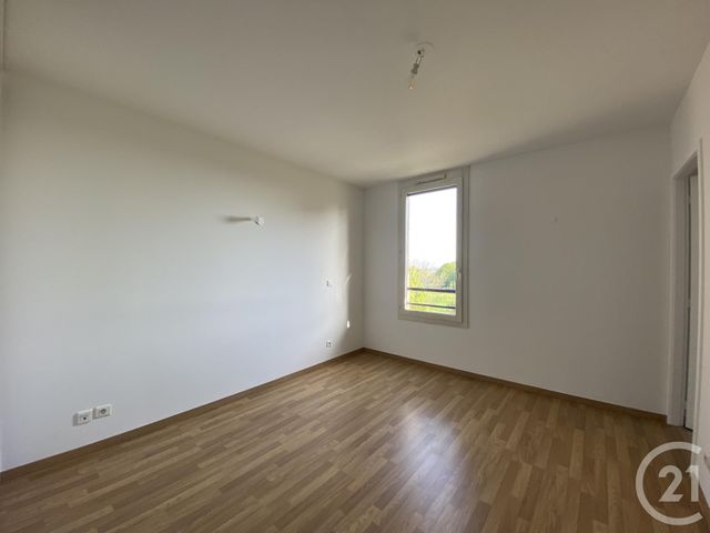 Appartement F5 à louer - 5 pièces - 139.42 m2 - ST JULIEN EN GENEVOIS - 74 - RHONE-ALPES - Century 21 Adl Genevois
